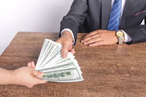 讨债服务的收费标准是怎样的？